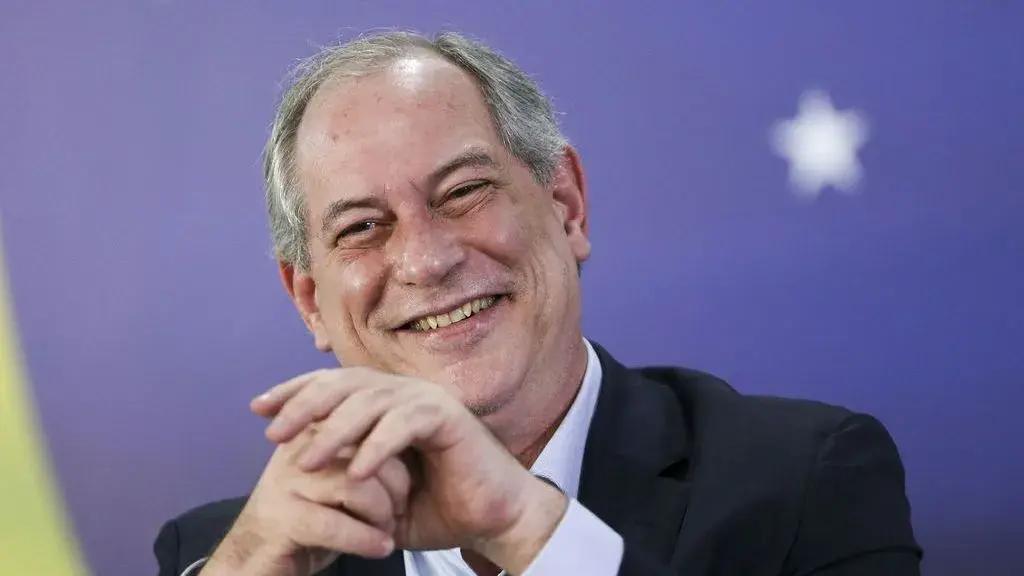 Ciro Gomes estipula prazo para decidir se disputará Presidência pela quinta vez
