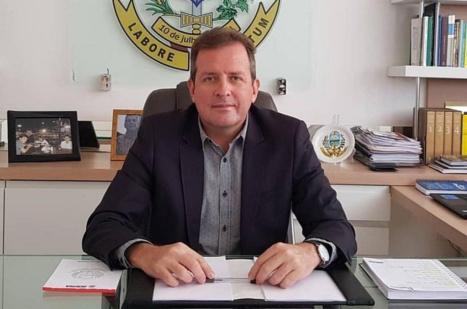 Fábio Tyrone tem multa mantida pelo TCE após irregularidades em licitações