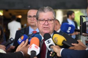 João Azevêdo Presta Contas de Gestão na Paraíba e Anuncia Candidatura ao Senado