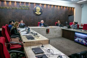 Prefeito de Arara Tem Contas de 2023 Reprovadas pelo TCE: Entenda as Irregularidades e Próximos Passos