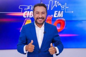 Samuka Duarte deixa o Sistema Arapuan: fim de ciclo e anúncio de novo projeto na comunicação paraibana