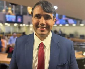 André Gadelha enfrenta difícil empreitada para o Senado na Paraíba
