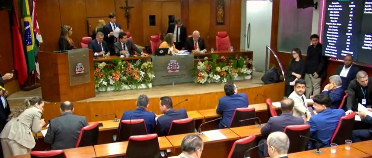 Após debate acalorado e pedido de vistas, votação de projeto sobre liberdade religiosa é adiada na CMJP