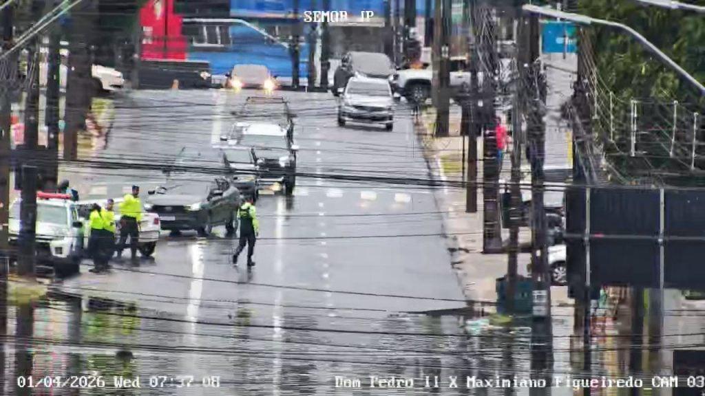 Após novo alerta de chuvas intensas, Defesa Civil de João Pessoa coloca equipe em estado de alerta