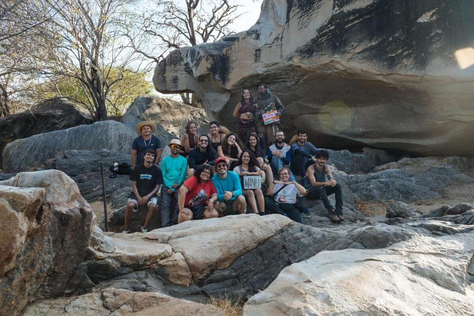 Artista paraibano Julian Santt lança clipe "Cobra" e prepara estreia do álbum "A Luz no Fim do Túnel"