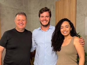Bruno Cunha Lima anuncia Anny Karenine como nova secretária de Cultura de Campina Grande no lugar de André Gomes