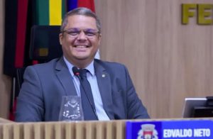 Câmara de Cabedelo arquiva denúncia contra Edvaldo Neto por falhas processuais