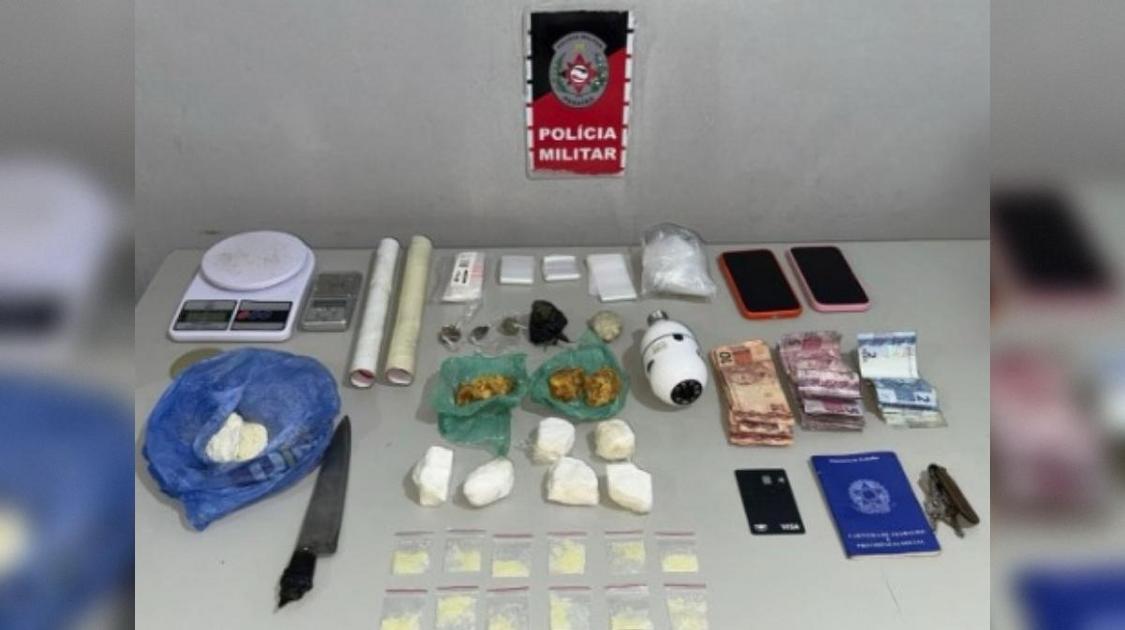 Casal ligado a facção criminosa é preso com drogas em Bayeux; homem tinha mandado até 2045