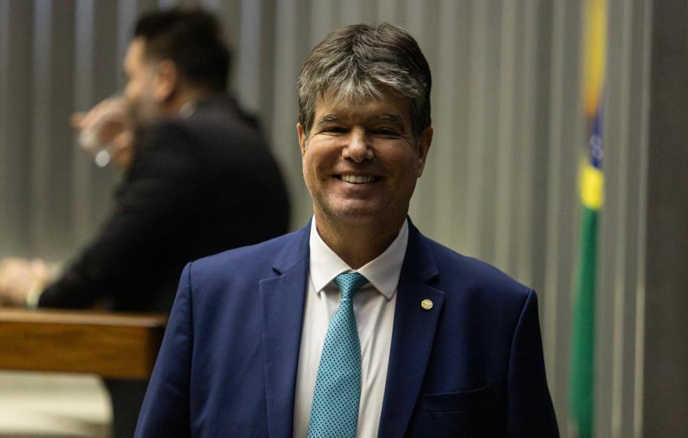 Defensor histórico dos profissionais da saúde, Ruy Carneiro celebra avanço na redução da jornada para psicólogos e reafirma compromisso com a categoria