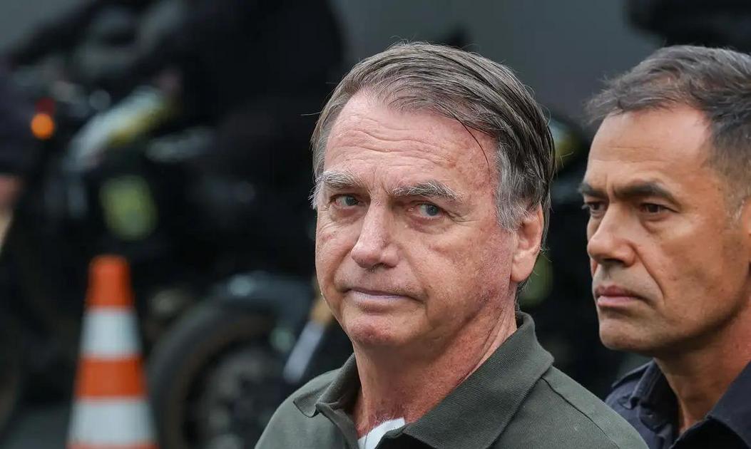 Defesa de Bolsonaro solicita ao STF anulação de condenação por tentativa de golpe