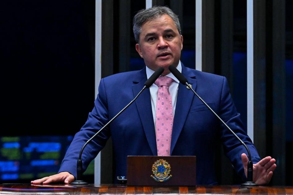 Efraim cobra transparência sobre leilão da Cagepa e questiona proposta única em PPP bilionária
