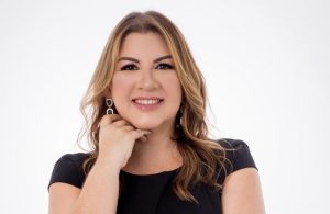 Escritora paraibana Carol Rangel é finalista do Prêmio Laurel Verbum de Literatura de Entretenimento 2026