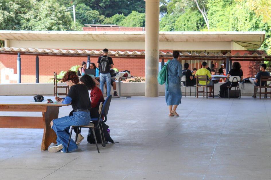 Fies 2026: MEC convoca candidatos da lista de espera até 29 de maio