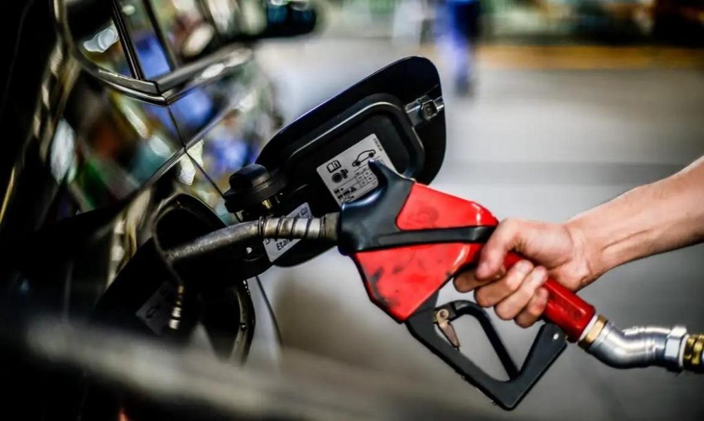 Governo autoriza subvenção à gasolina de até R$0,89 por litro; medida pode impactar preços em Salgado de São Félix