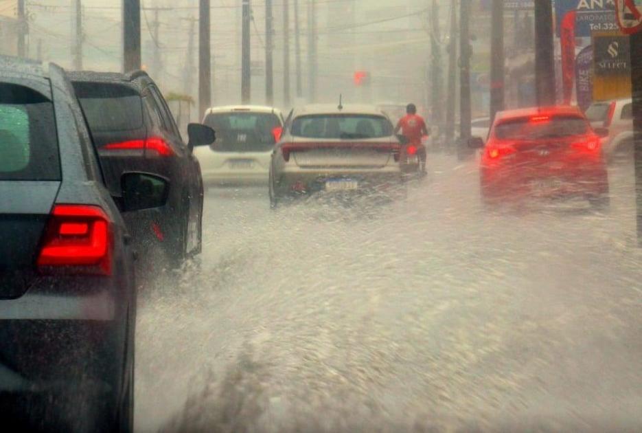 Inmet alerta 222 municípios da Paraíba para chuvas intensas; Salgado de São Félix está na lista