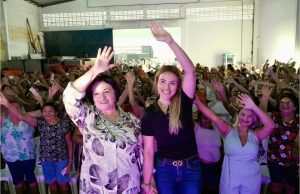 Jays de Nita realiza ação especial de Dia das Mães e reúne mais de 300 mulheres em Bayeux