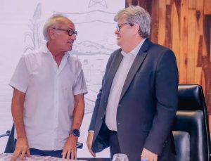 João Azevêdo nega que Cícero Lucena tenha revelado planos de candidatura ao governo; entenda o cenário