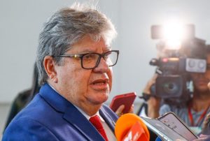 João Azevêdo questiona modelo de emendas parlamentares em defesa de um Senado mais propositivo
