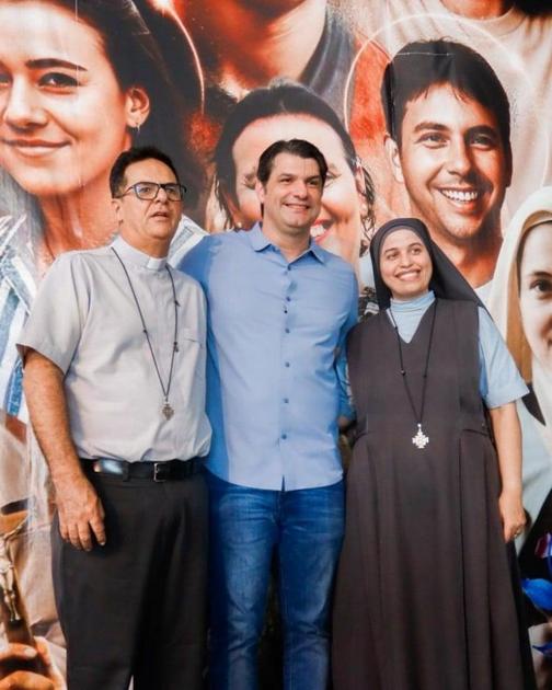 Leo Bezerra anuncia R$ 1,1 milhão para mais de 20 instituições de apoio a crianças e adolescentes de João Pessoa