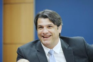 Leo Bezerra descobre que ainda é presidente do PSB após intimação da Justiça Eleitoral