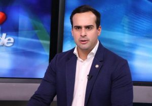 Lucas Ribeiro prestigia voo inaugural Brasília-Campina Grande e anuncia investimentos para o São João 2026