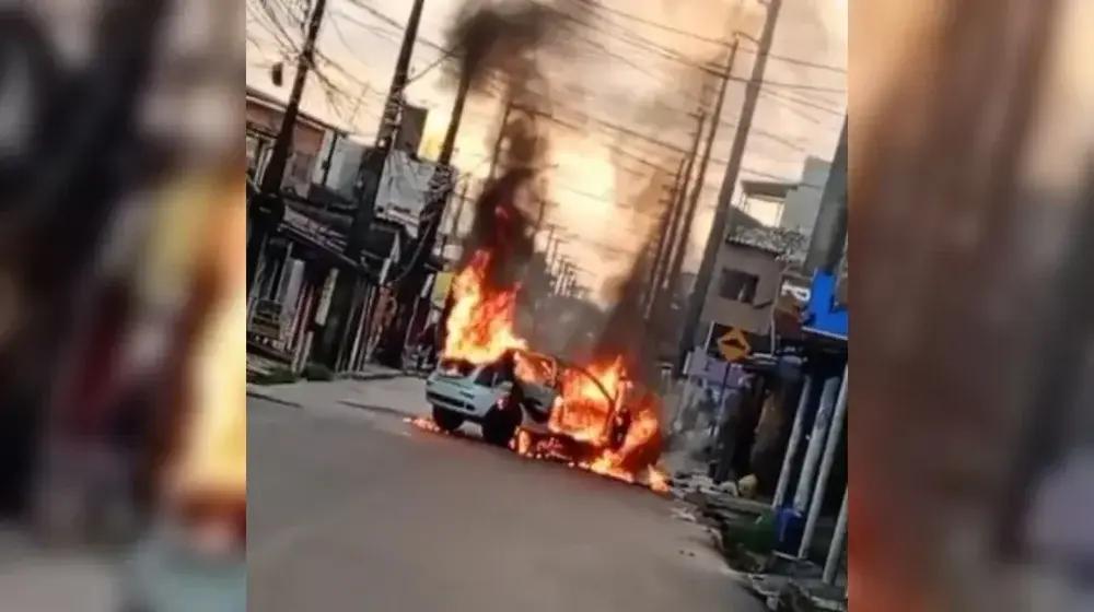 Moradores protestam e incendeiam carros no bairro do Cristo e na BR-230 após morte de jovem em João Pessoa