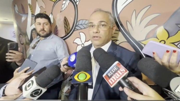 "Não posso errar, vai ser rojão", diz Evilásio Cavalcanti ao assumir interinamente a Prefeitura de Cabedelo
