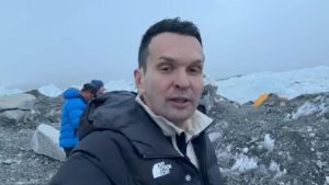 Paraibano inicia subida final ao Everest e pode entrar para a história do montanhismo brasileiro