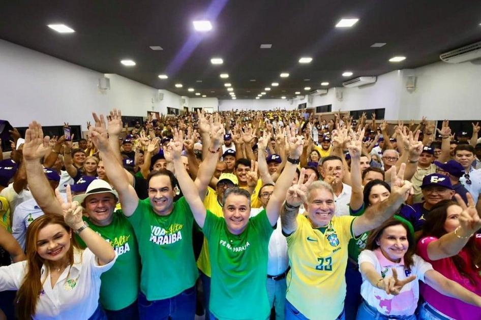 Plenária ‘Voa Mais Alto Paraíba’ lota auditório em Patos e impulsiona pré-candidatura de Efraim Filho