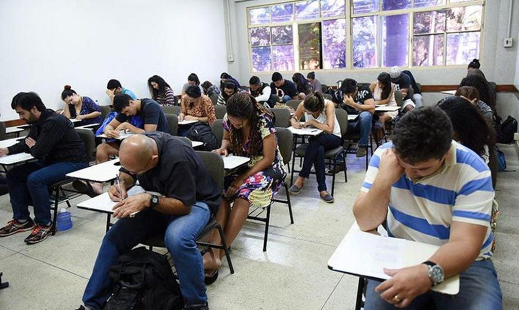 Prazo de inscrição gratuita para o Encceja 2026 termina nesta sexta-feira (15)