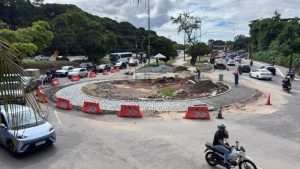 Prefeitura avança em obra e prepara entrega de nova rotatória nos Bancários