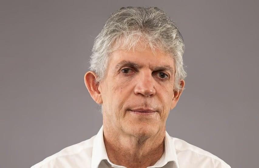 Ricardo dita tom na oposição e ataca governo no ‘caso Cagepa’