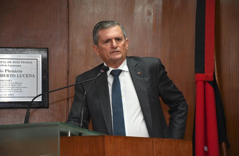 Vereador Odon Bezerra renuncia ao cargo de secretário-geral do PSB em João Pessoa