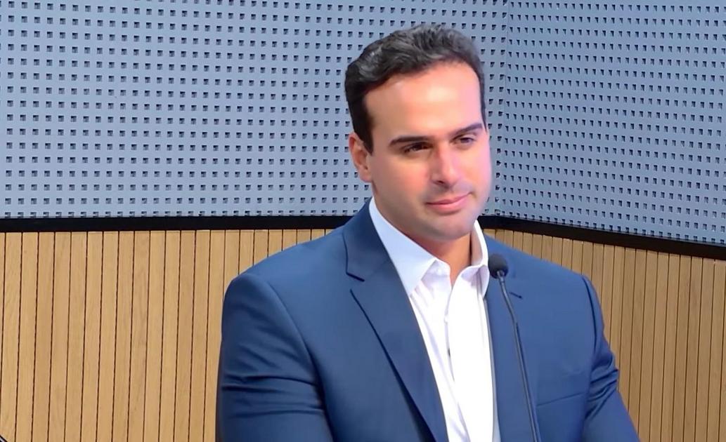 Lucas Ribeiro anuncia calendário de pagamento do 13º salário dos servidores da Paraíba